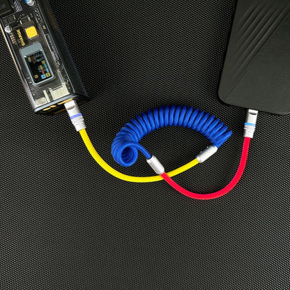 「ネオンチャビー」新春充電ケーブル