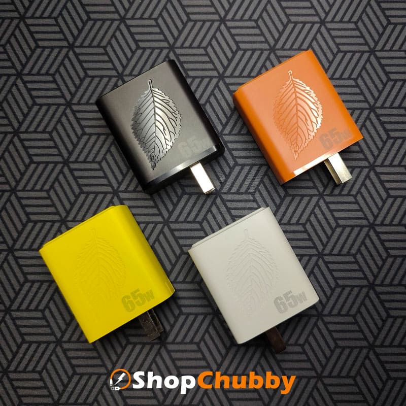 「ChargeMaster Pro」65W 3ポート＆L to Cリバースチャージチャージャー