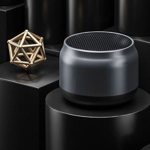 「サイバー」360度ステレオサウンドポータブルBluetoothスピーカー