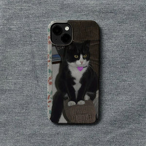 Personalized iPhone Cases: Glossy & Matte Finishes