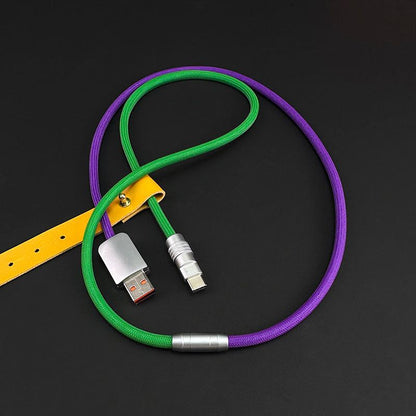 「カラーブロッキングチャビー」充電ケーブル