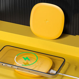 「チャビー」15Wポータブルワイヤレス充電器