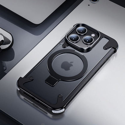 Magsafe マグネット式メタル落下防止 iPhone ケース（隠しスタンド付き）