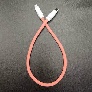 「フェスティブ チャビー」イースター急速充電ケーブル