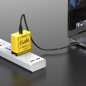 「サイバー」GaN 65W急速充電器 - Typecポート